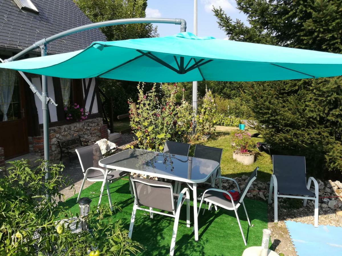 Le Clos Des Hortensias Toutainville Exterior foto